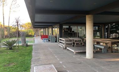 Codigo 602 - Pinamar - Casa En Alquiler - Pileta