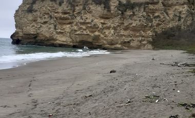 Se Vende Terreno para Desarrollar Frente al Mar en Puerto Rico