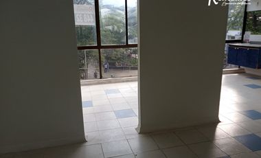 oficina en arriendo en centro. Cod A775380