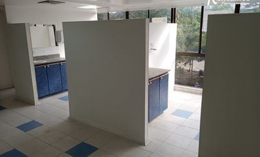 oficina en arriendo en centro. Cod A775380