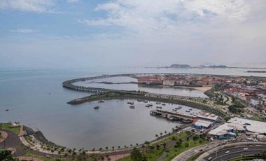 APARTAMENTO AMOBLADO  AV BALBOA VISTA AL MAR MODERNO NUEVO