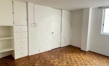 Edificio en venta en Nápoles