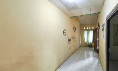 Rumah 8 menit ke Mall Paradise Walk Serpong SHM Dibantu KPR J-38116