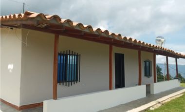 Casa En Girardota Vereda El Yarumo