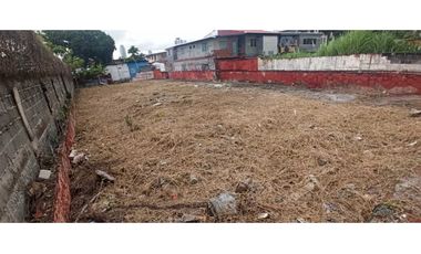 Se Vende TERRENO!! Con Excelente ubicación en Parque Lefevre.