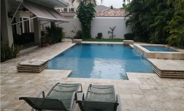 VENTA CASA COSTA DEL ESTE