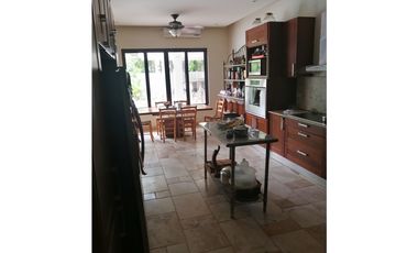 VENTA CASA COSTA DEL ESTE