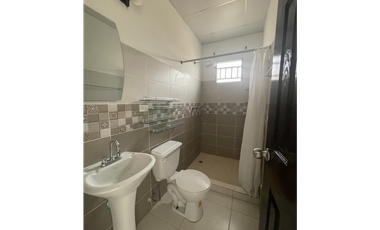 VENTA DE CASA EN RESIDENCIAL MIRAFLORES PENONOME