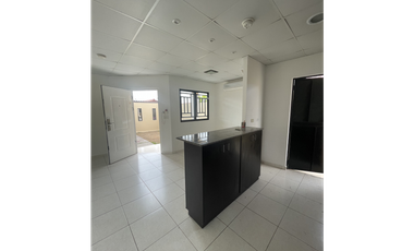 VENTA DE CASA EN RESIDENCIAL MIRAFLORES PENONOME