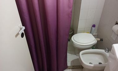 HERMOSO DEPTO CON VISTA AL MAR-Y COCHERA - CENTRO