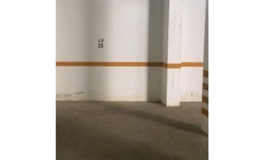 Semipiso de Categoría. 3 dormitorios. Cochera. Building Albar MF