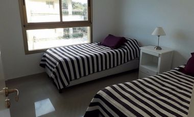 Semipiso de Categoría. 3 dormitorios. Cochera. Building Albar MF