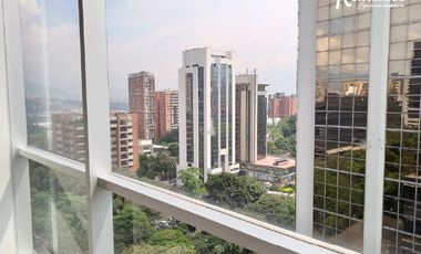 oficina en venta en el poblado. Cod V775201