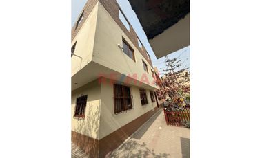 Casa En Venta - Huaycán, Ate Oportunidad Casa En Esquina