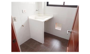 VENTA APTO SANTA BRBARA 88m2