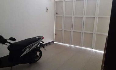Rumah Minimalis Terawat Apik Kembar Barat Cigereleng Regol Bandung