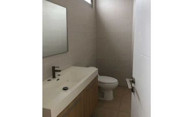 ALQUILO O VENDO APARTAMENTO AMOBLADO EN PH OASIS ON THE BAY