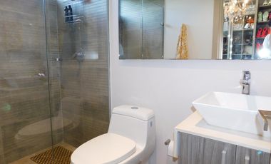 apartamento en arriendo/venta en sabanilla. Cod A93494