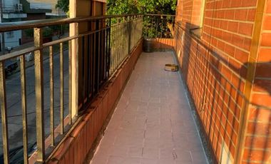 MARTIN CORONADO PH PRIMER PISO CON PATIO Y TERRAZA