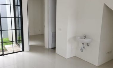 Disewakan Rumah Modern Minimalis di Graha Natura dekat Citraland, GWalk, Supermall