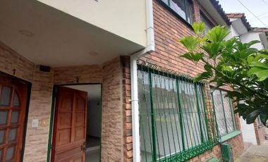 casa en arriendo en conjunto santa librada sector las acacias. Cod A120110
