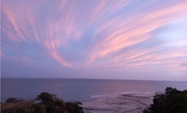 Venta de edificio de playa en Playa Corona, San Carlos GTA