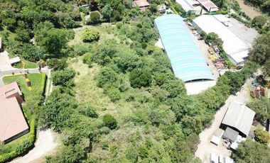 LOTE INDUSTRIAL Y DE USO MIXTO EN COPACABANA