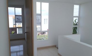 casa en arriendo en el castillo. Cod A1121