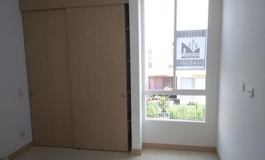 casa en arriendo en el castillo. Cod A1121