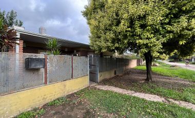 Casa en venta en Santo Tome, 4 de enero al 4600