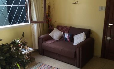 Casa en venta con garage doble