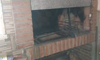 Casa en venta con garage doble