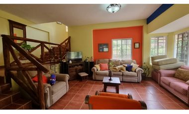 CASA EN ALTOS DEL MARIA ,AMOBLADA CON PISCINA 1920 MTS