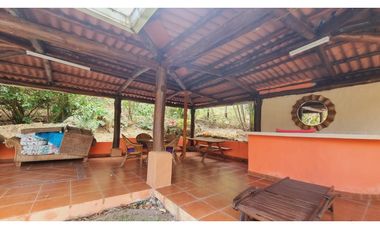 CASA EN ALTOS DEL MARIA ,AMOBLADA CON PISCINA 1920 MTS