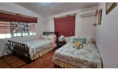 CASA EN ALTOS DEL MARIA ,AMOBLADA CON PISCINA 1920 MTS