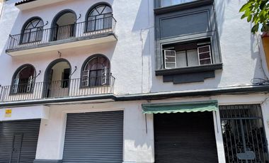 EN VENTA CENTRICA PROPIEDAD COMERCIAL EN CUERNAVACA, MORELOS.