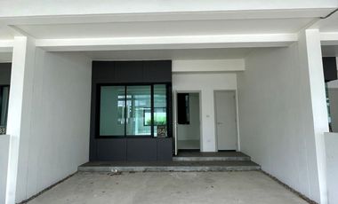 3 Bedroom Townhouse for sale at Malada Maz