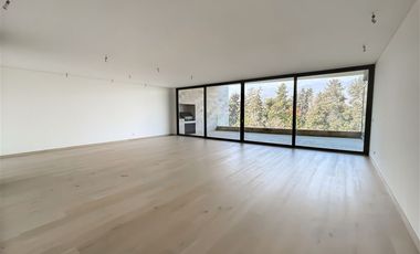 Departamento en venta de 4 dorm. en Lo Barnechea