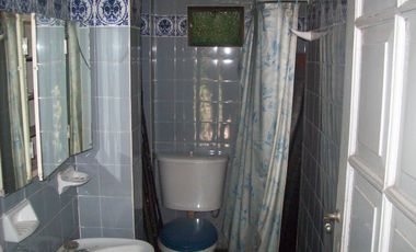 EXCELENTE CASA CON LOTE PROPIO, PARQUE, PILETA, JARDIN DE INVIERNO, TERRAZA, GARAGE