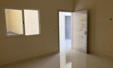 CUERNAVACA, AHUATEPEC, POR MONTESORI. VENDO CASA SOLA 4 RECS. C-400 MTS.