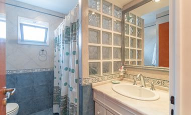 Casa  en Venta Haedo / Moron (B112 964)