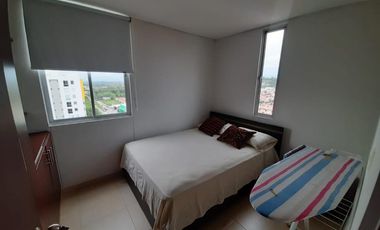 apartamento en arriendo en prados del este. Cod A2175