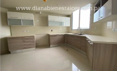 Se vende apartamento en Costa del Este