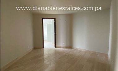 Se vende apartamento en Costa del Este