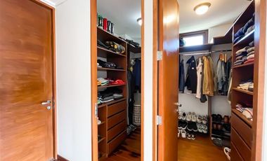 Departamento en venta de 4 dorm. en Lo Barnechea