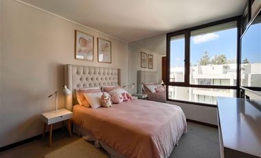 Departamento en venta de 4 dorm. en Lo Barnechea