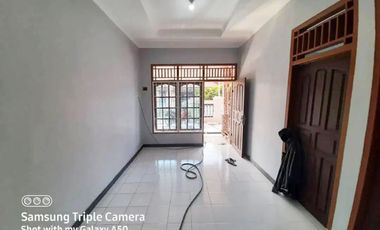 Jual Rumah 2 Lantai di Tengah Kota Palembang