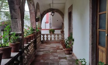 HACIENDA PRECIOSA Y SEÑORIAL en excelentes condiciones.