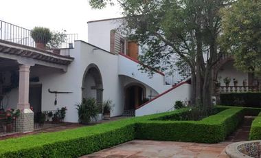 HACIENDA PRECIOSA Y SEÑORIAL en excelentes condiciones.