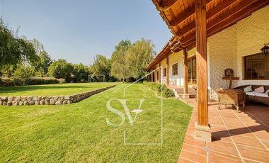 Luminosa, acogedora y preciosa parcela en condominio